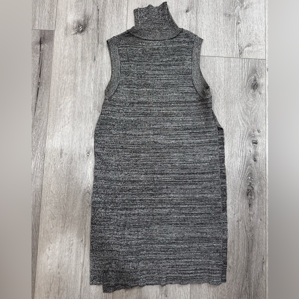 Grey Turtleneck Ribbed Knit Sleeveless Sweater Tunic Top